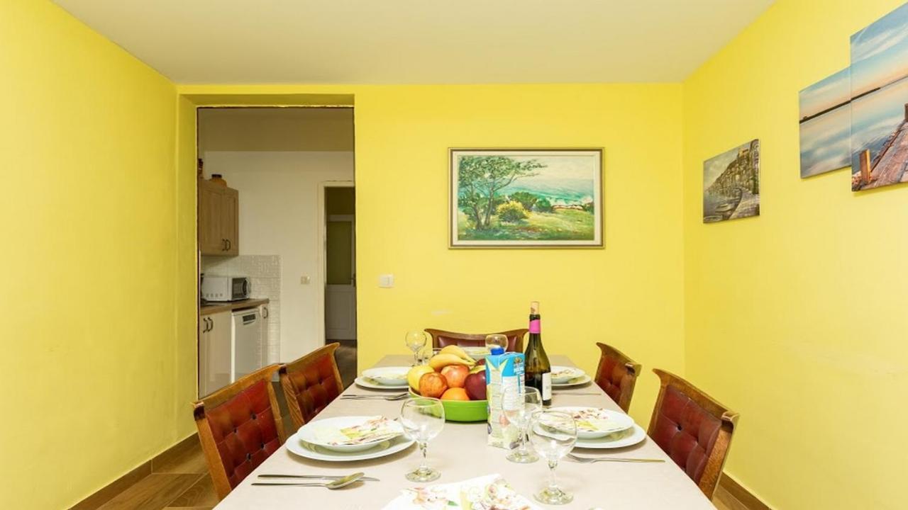 Holiday House Casa Mia *